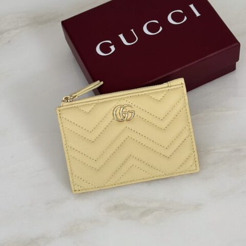 Gucci 浅黄羊皮卡包 款号837747