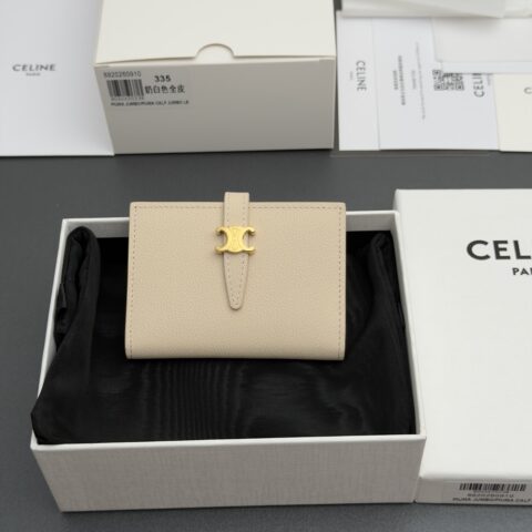 CELINE TRIOMPHE 雙折卡包 编号:L101O3GVE.01CR335 奶白色全皮