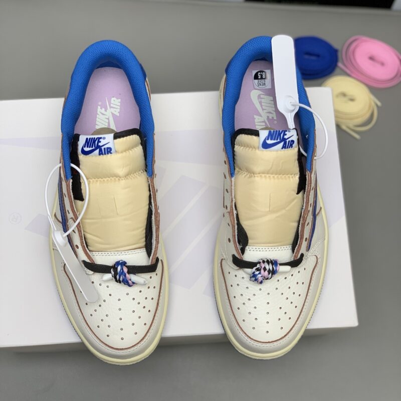 Nike Aj联名低帮倒钩情侣款运动休闲鞋