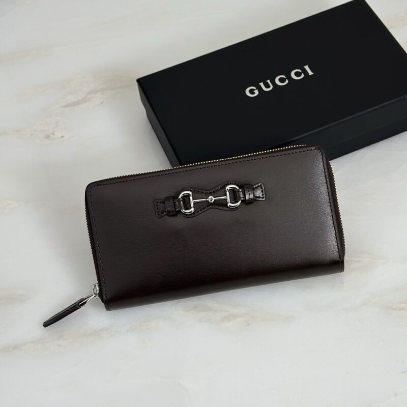 Gucci 深巧长夹钱包 型号A006YS
