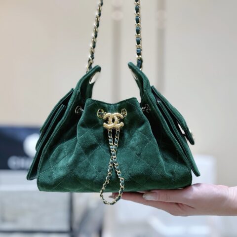 Chanel mini祖母绿25bag 型号AS5631