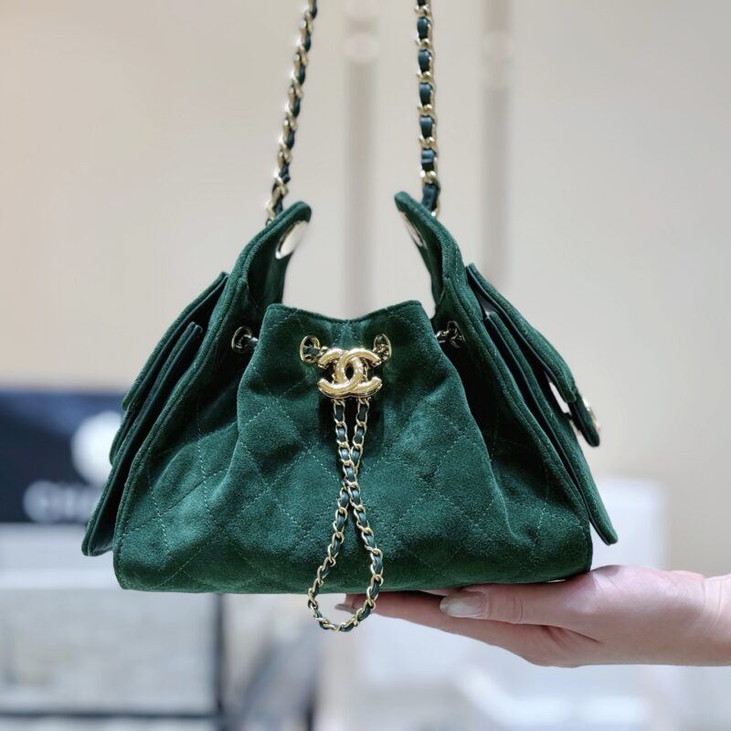 Chanel mini祖母绿25bag 型号AS5631