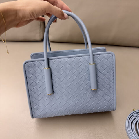 BV BarbaraToteBag 迷你冰川蓝 型号A0062Z