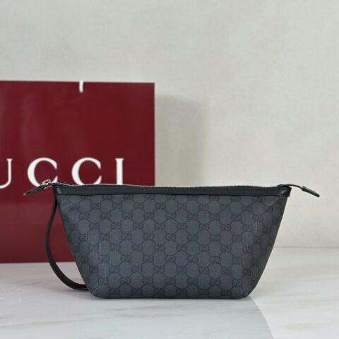 Gucci 灰水晶手拿包 款号875159