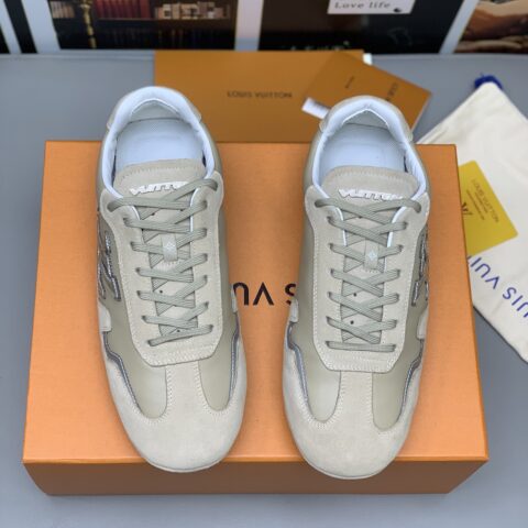 LV 男款足球休闲鞋 小牛皮制成