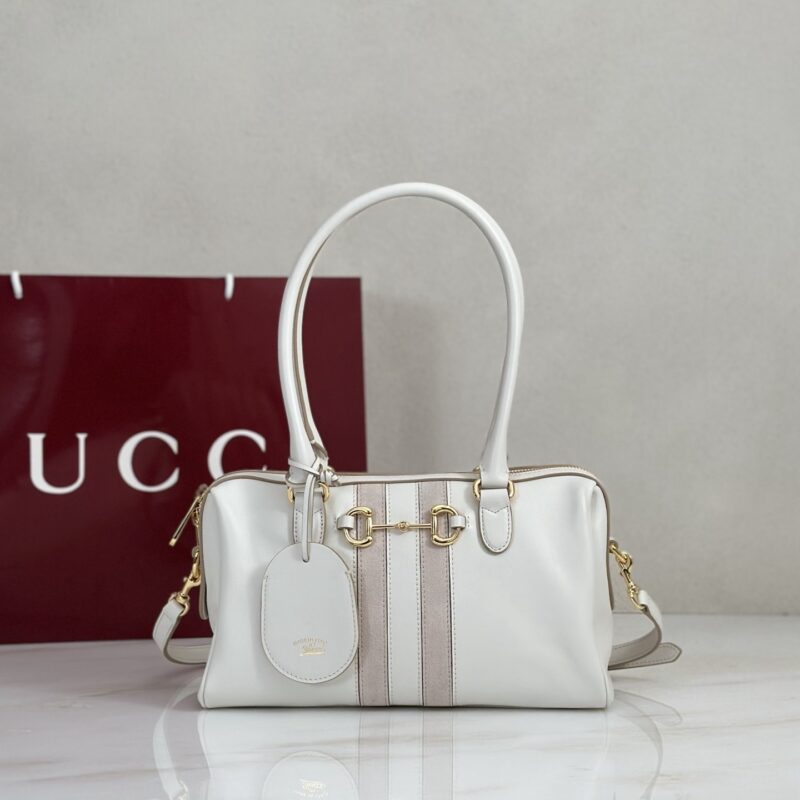 Gucci 白皮绒面肩背包 款号866732
