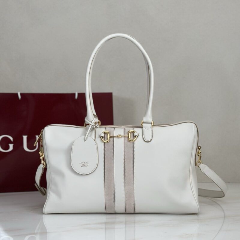Gucci 白皮绒面肩背包 型号866734