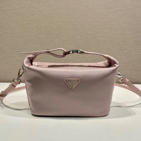 Prada 新品饭盒包插扣五金粉色 型号1BC302A