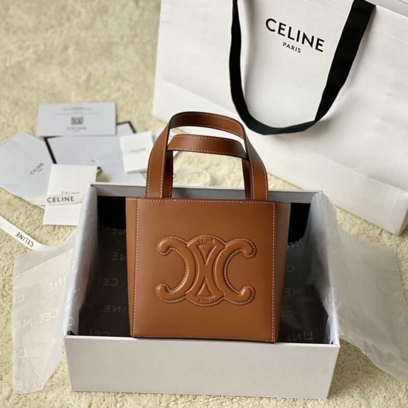 CELINE 最新款凯旋门cube立方体手袋 棕色全皮小号 款号199202