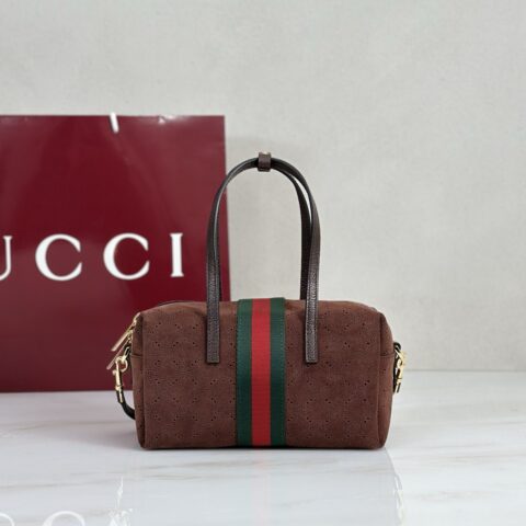 Gucci 深棕绒穿孔波士顿包 型号A0070T