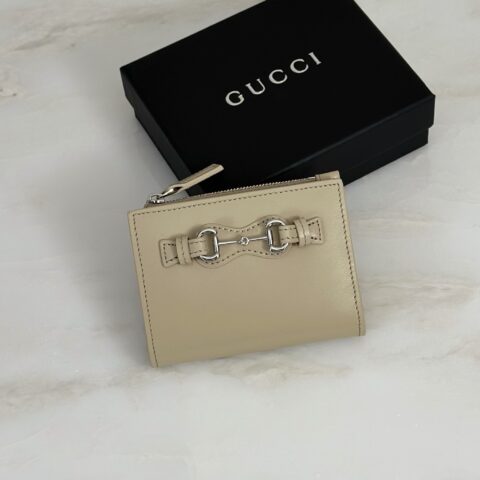 Gucci 短夹钱包米色 型号A006YX
