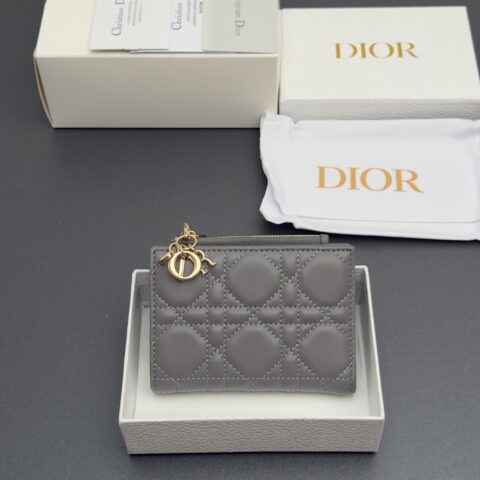 Dior Lady Dahlia钱包 灰色腾格纹羊皮 S6037
