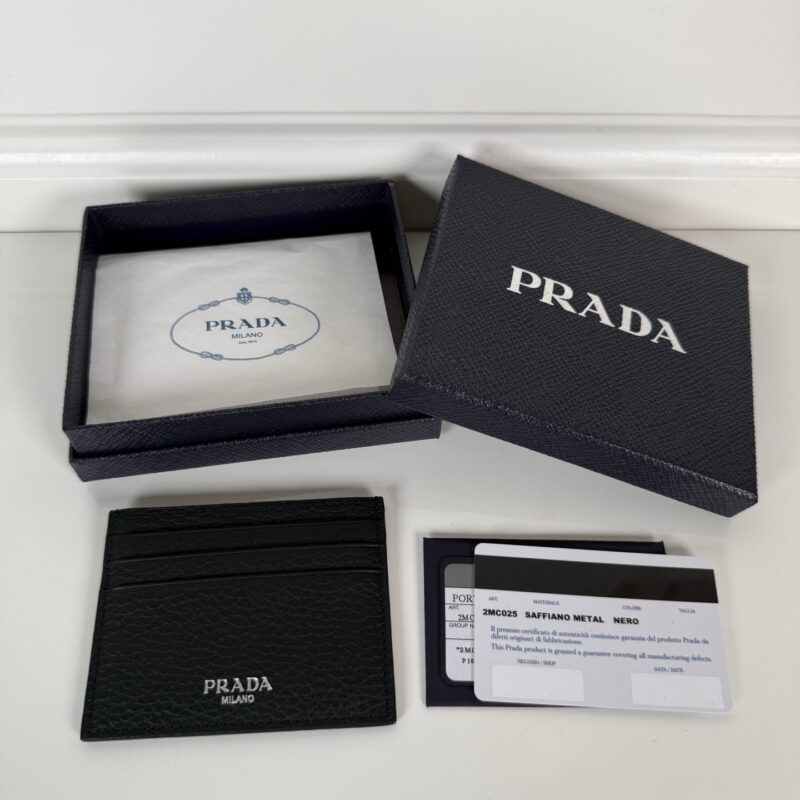 Prada 男女通用小卡包黑色鹿皮 型号2MC025