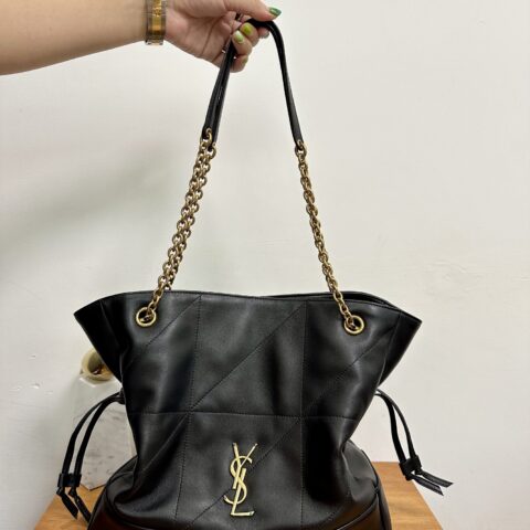 YSL 𝗝𝗮𝗺𝗶𝗲 𝟰.𝟯 𝗟𝗮𝗿𝗴𝗲 𝗣𝗢𝗖𝗛𝗢𝗡_福袋水桶包大号黑色 型号809824