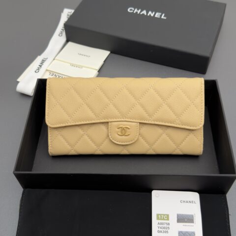 Chanel 牛皮钱包 杏色细球纹皮金色钢唛 型号A80758