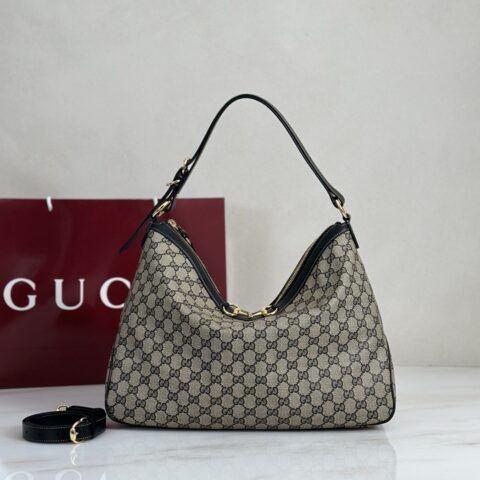Gucci 杏克涂层帆布单肩包 型号A00CI2