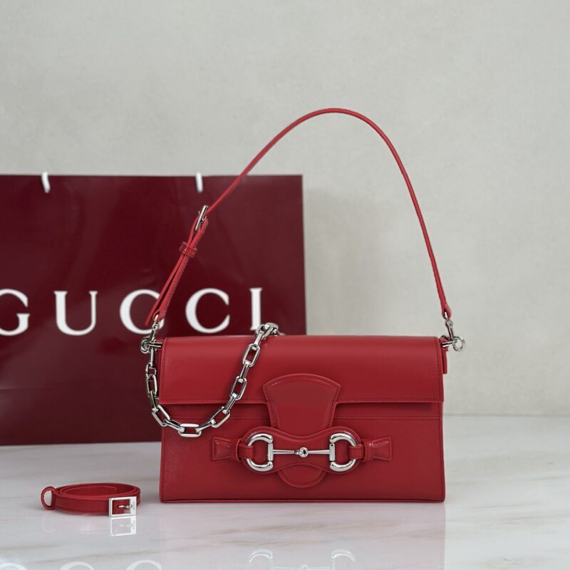 Gucci 大红色单肩包 型号A006KQ