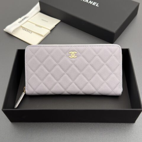 Chanel 羊皮钱包 浅紫细球金色钢唛 型号A50097