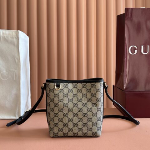 Gucci Core系列肩背包 黑色/米色帆布 型号847090