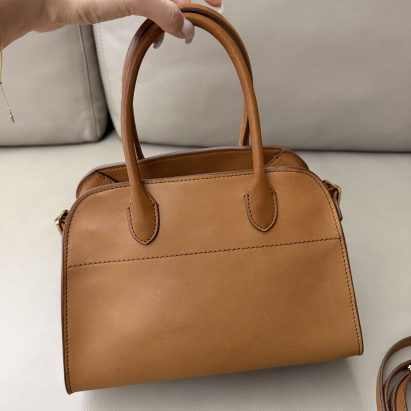 TheRow Margaux10 马鞍皮金棕/金扣 型号TR1206