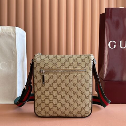 Gucci Core系列单肩斜挎包棕色 型号A00CS7