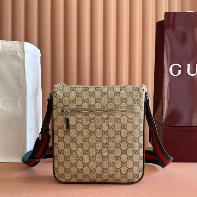 Gucci Core系列单肩斜挎包棕色 型号A00CS7