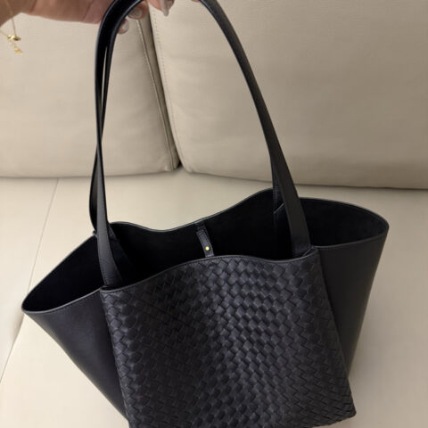 BV Corso Tote Bag 黑色 型号A006T5