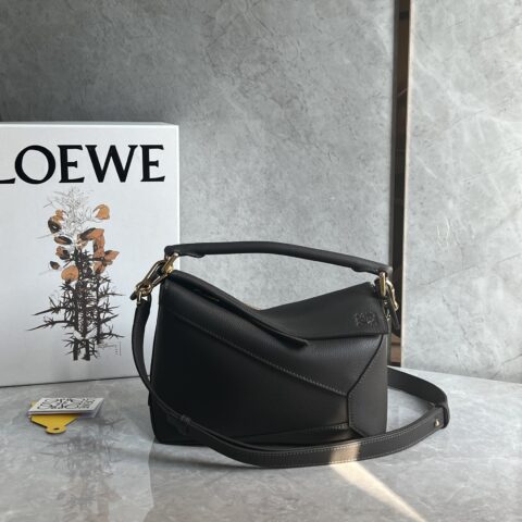 Loewe 最新做法puzzle手袋 高级深灰 ID0681