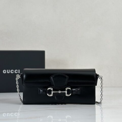 Gucci 克皮链条包 型号A006YU