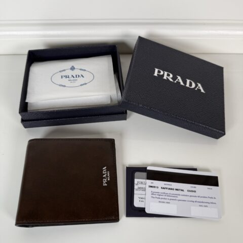 Prada 双色皮制短夹 型号2M0513