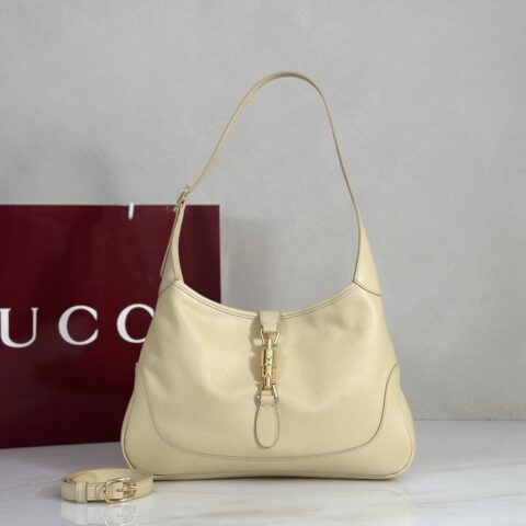 Gucci 浅黄色肩背包 型号863136