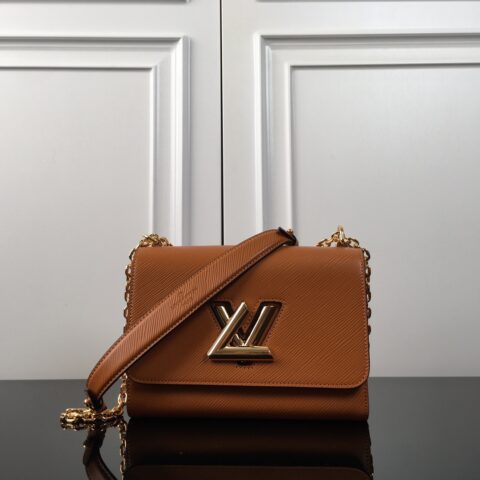 LV Twist 中号链条包棕色 型号M50280